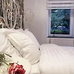 Apartment Vip 67 *